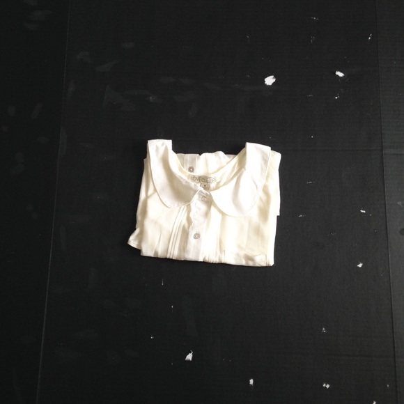 Love Culture white peter pan collar top