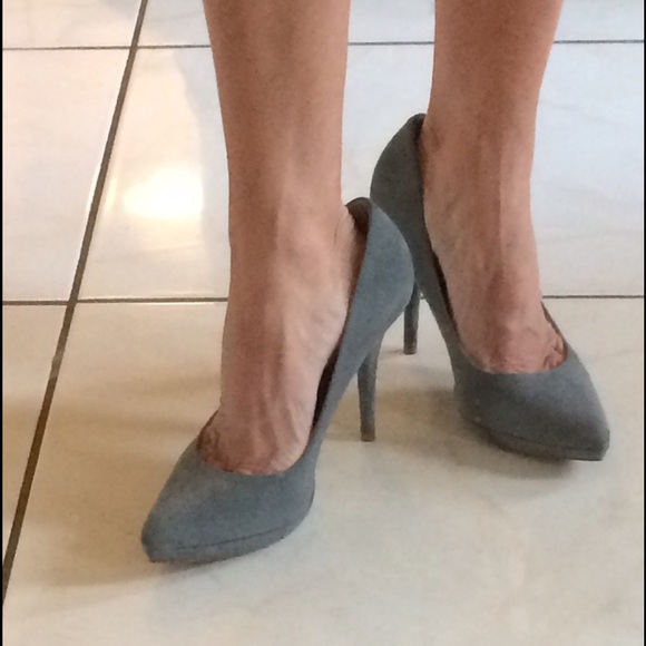 Pour la Victoire pumps 6.5