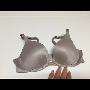 👙 Silver Victoria's Secret bra 👙