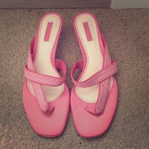 Perfect for the Summer Unisa Pink/White Sandals
