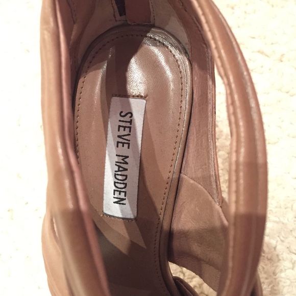 Beige-ish Heels STEVE MADDEN - Picture 4 of 4
