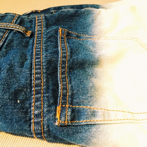 f21 ombré shortsWILL COME WITH STICKERS - Picture 2 of 3