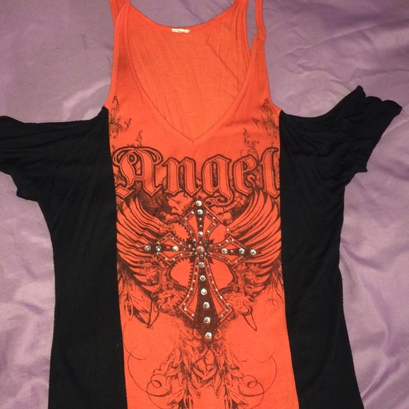 Top - Picture 2 of 2