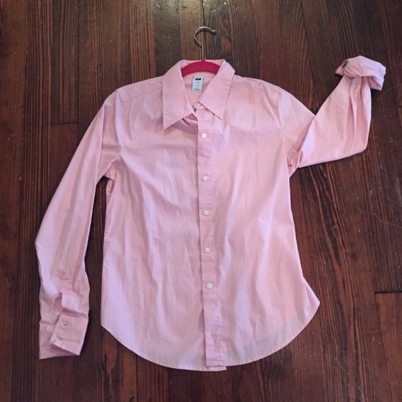 •GAP• Light Pink Stretch Button Up