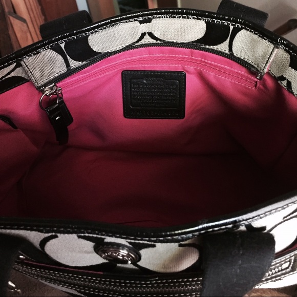 Coach! - Picture 2 of 2