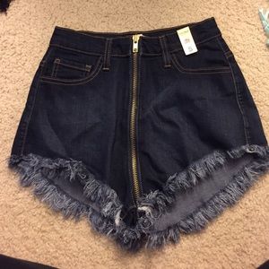 Vibrant high waisted zipper shorts