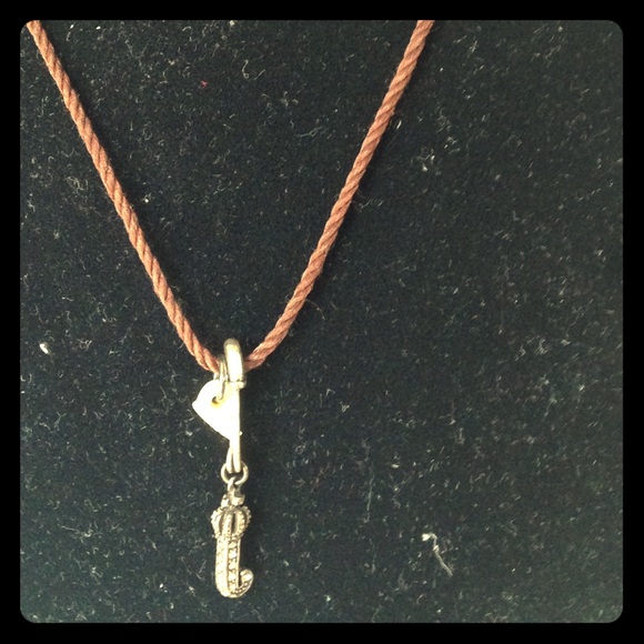 Brown necklace