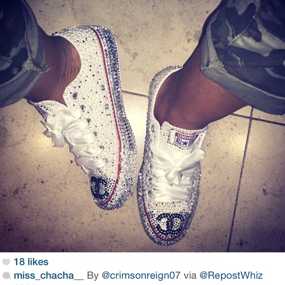 Embellished converse (any size any color) service - Picture 2 of 3