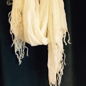 Perfect summer scarf. White with silver skulls