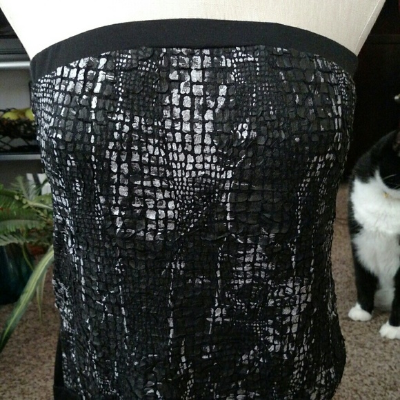 Foil print tube top; never worn