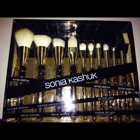 bnib limited edition brush set