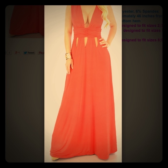 Dresses & Skirts - New Red Goddess Cutout Maxi Dress S