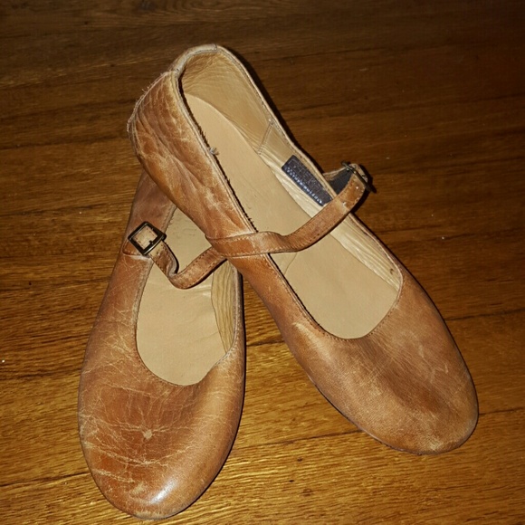 Bedstu cognac flats, only worn once!