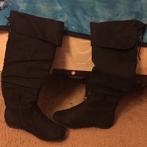 Black suede boots