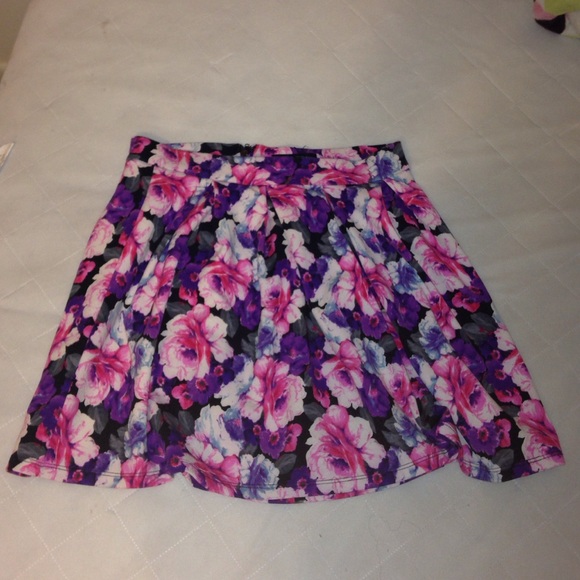 Forever 21 Skirt