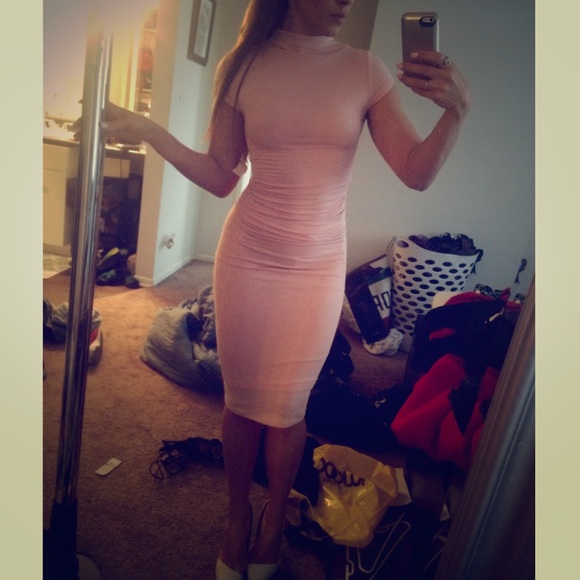 sexy Kim k style midi dresses! Price drop!