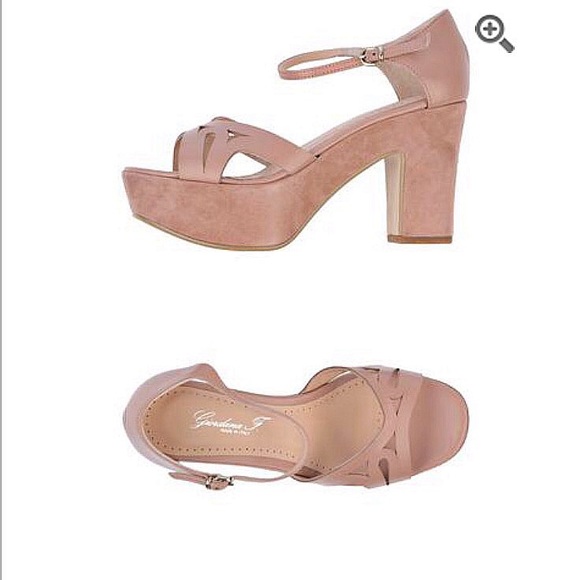 🎉2x HP🎉Sueded sandals