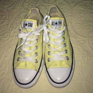 yellow converse