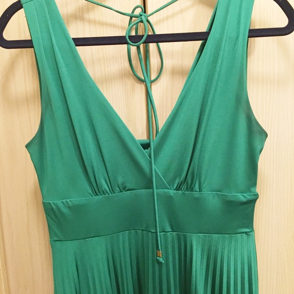 DONATED - Picture 2 of 4