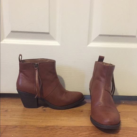 Forever 21 brown booties