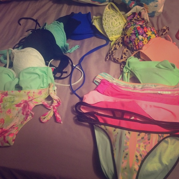 some of my vs bikini collection 😁