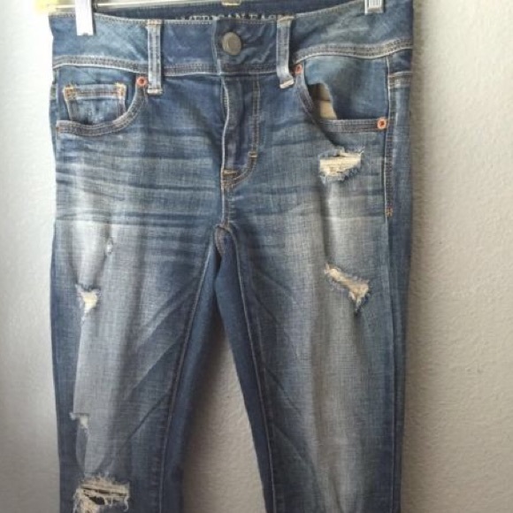 ISO this specific pair--American eagle size 6 long