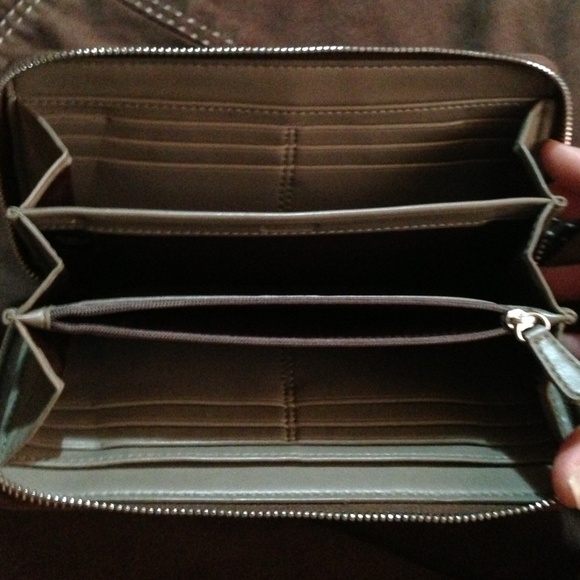 Wallet - Picture 3 of 3