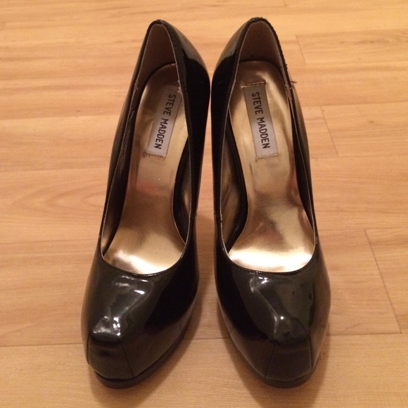 Sky High Steve Madden P-Kyle Pumps