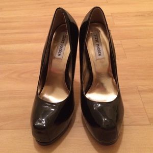 Sky High Steve Madden P-Kyle Pumps