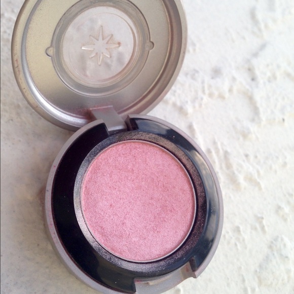 Urban Decay. Hot Pants