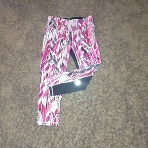 Victoria secret sport legging capris