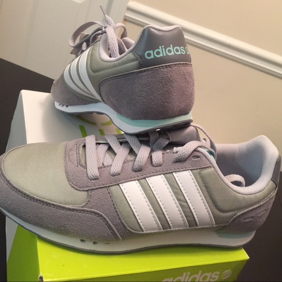 🆕LISTING ADIDAS NEO LABEL CITY RACER W SIZE 6 - Picture 3 of 4