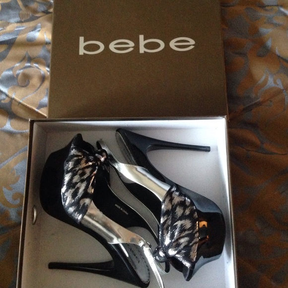 Brand new Bebe heels