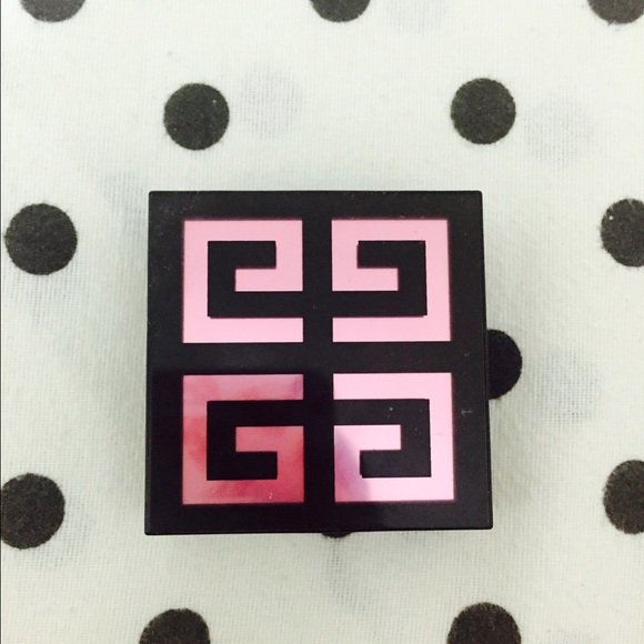 GIVENCHY LeSoft Compact FacePowder