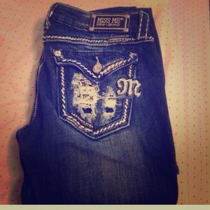 Miss Me size 28. 37" inseam