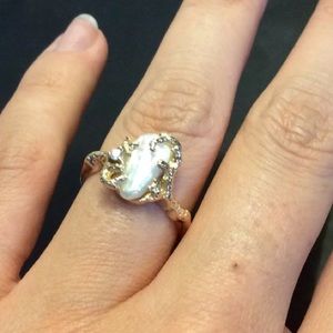 Na Hoku Pearl Ring w/ diamond- Coral Setting