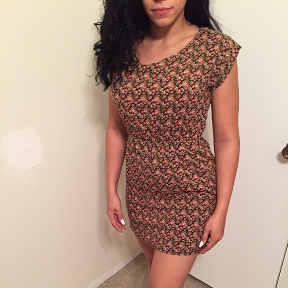Forever 21 Dresses & Skirts - Forever 21 dress