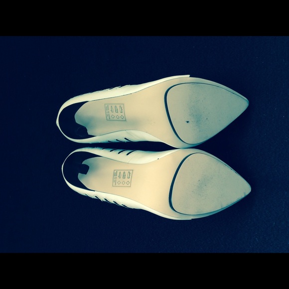 Pumps - Picture 3 of 3