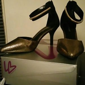 Shimmery Gold and Black heels