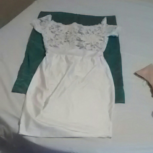 Dress - Picture 4 of 4