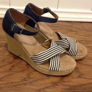 💚💙 Toms Wedges 💙💚