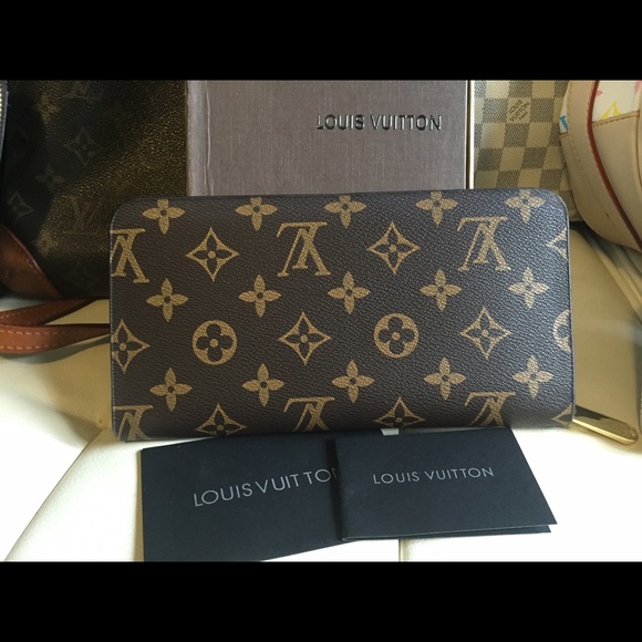 Louis Vuitton wallet
