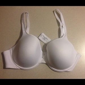 Vanity Fair Bra - 38D - Never Worn!