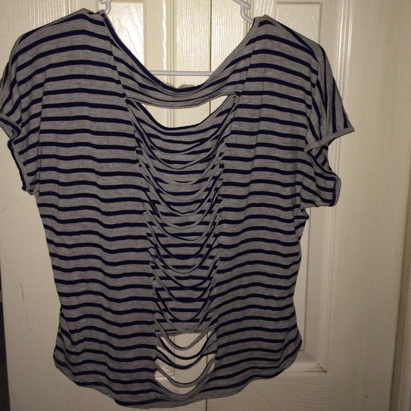 Summer shirt - Picture 2 of 2