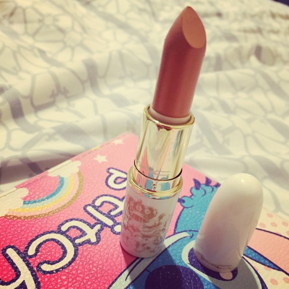MAC Rare Antiquitease High Tea Lipstick