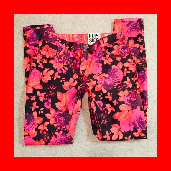 FlipSide Denim - 🎀 Super Cute FlipSide Reversible Denim Jeans 🎀