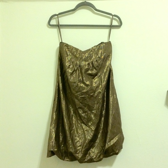 🌼MUST GO🌼 NWOT Banana Republic Sparkly Gold Mini