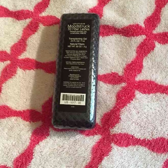 Younique mascara