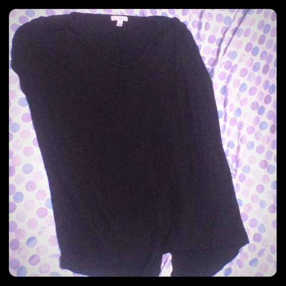 Flowy black  top