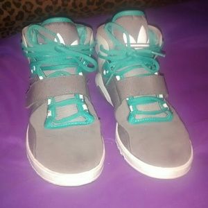 Men's Adidas Roundhouse